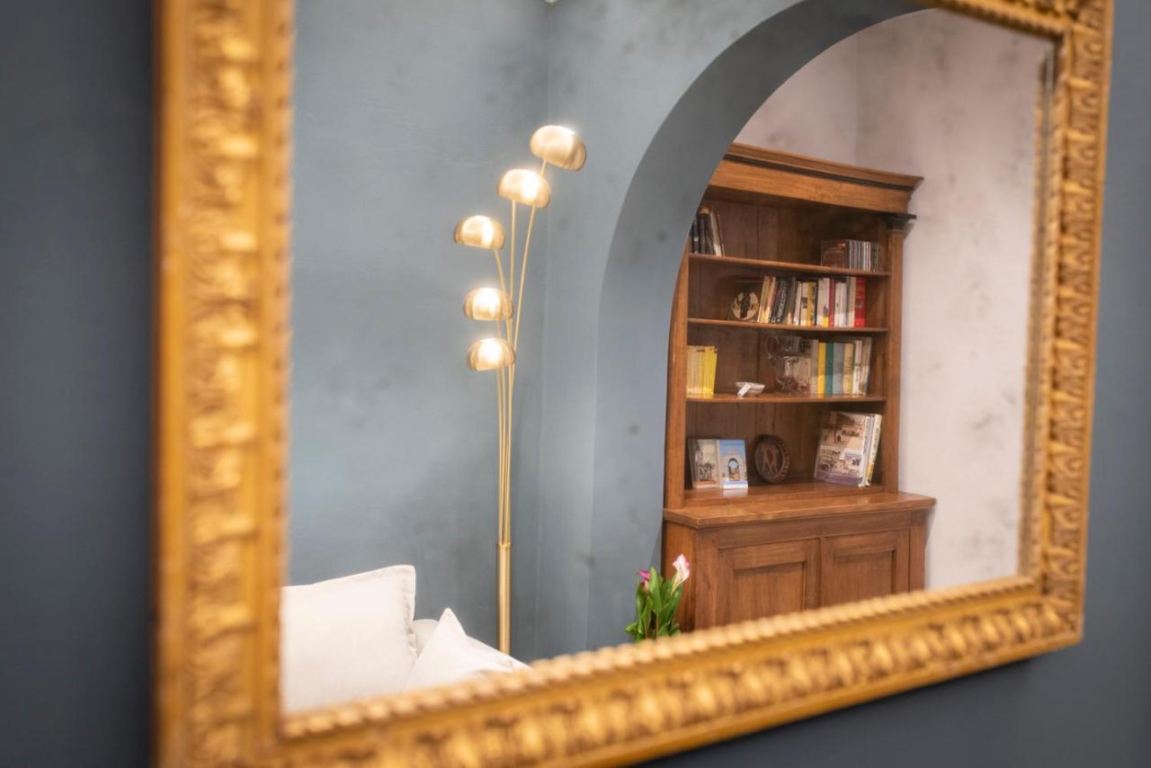 Апартаменты Dimora D'Azeglio With Private Patio Флоренция Экстерьер фото