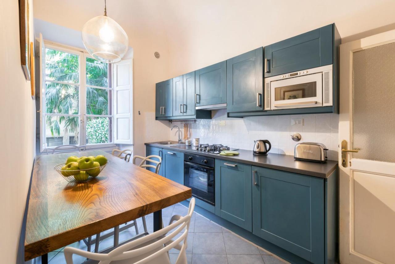 Апартаменты Dimora D'Azeglio With Private Patio Флоренция Экстерьер фото