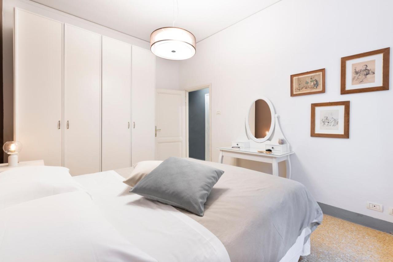 Апартаменты Dimora D'Azeglio With Private Patio Флоренция Экстерьер фото
