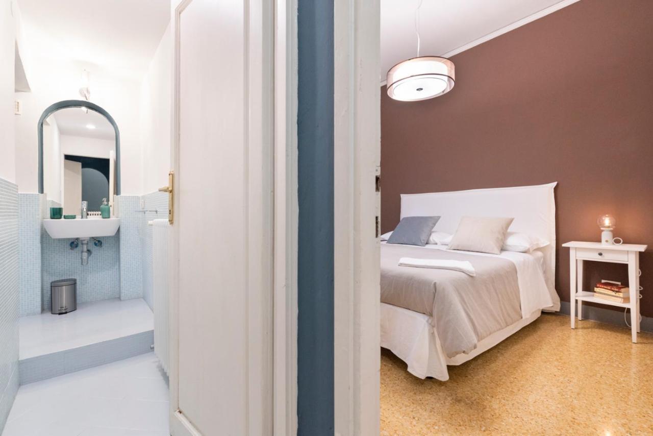 Апартаменты Dimora D'Azeglio With Private Patio Флоренция Экстерьер фото
